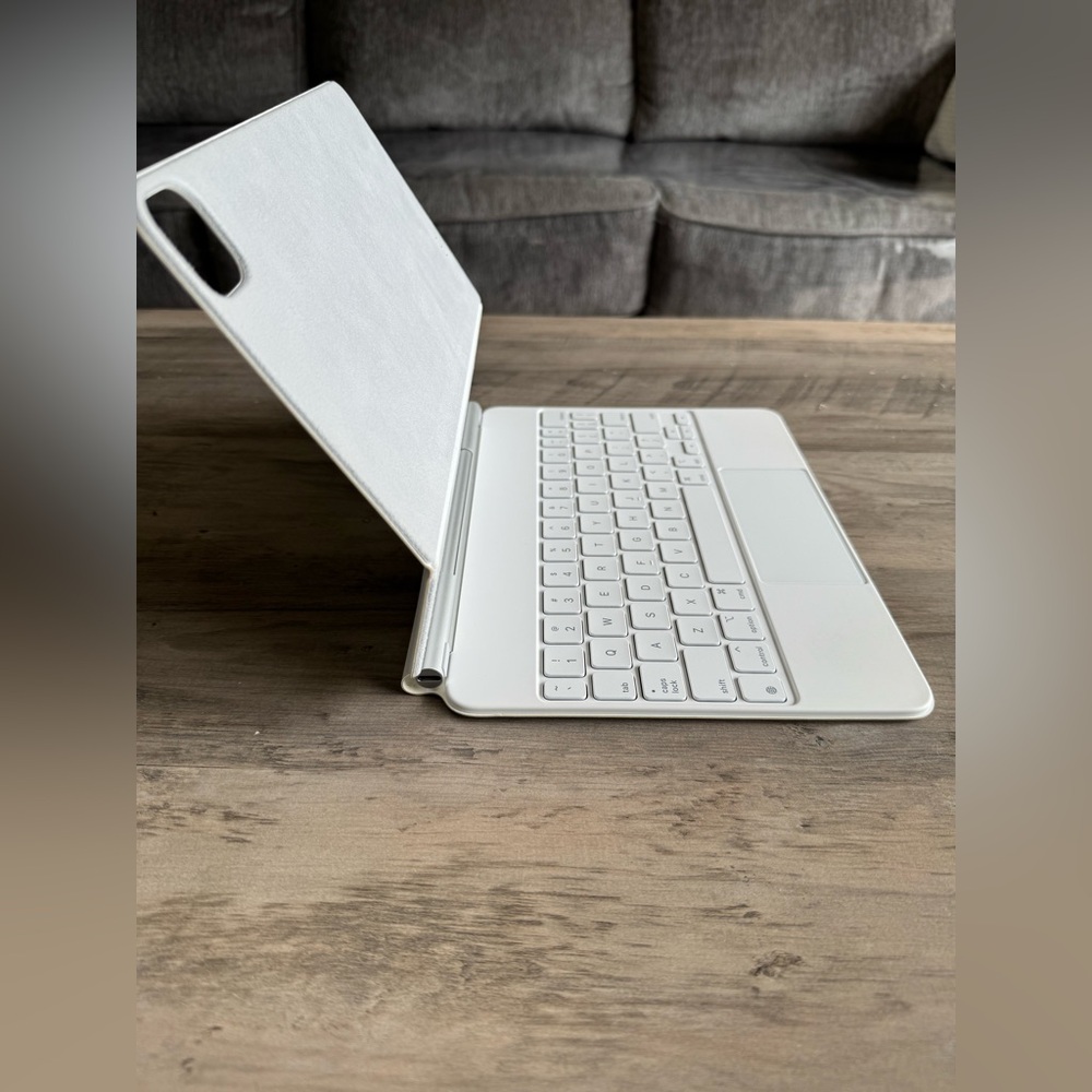 ❗️Sold❗️Apple Magic Keyboard - Picture 3 of 10